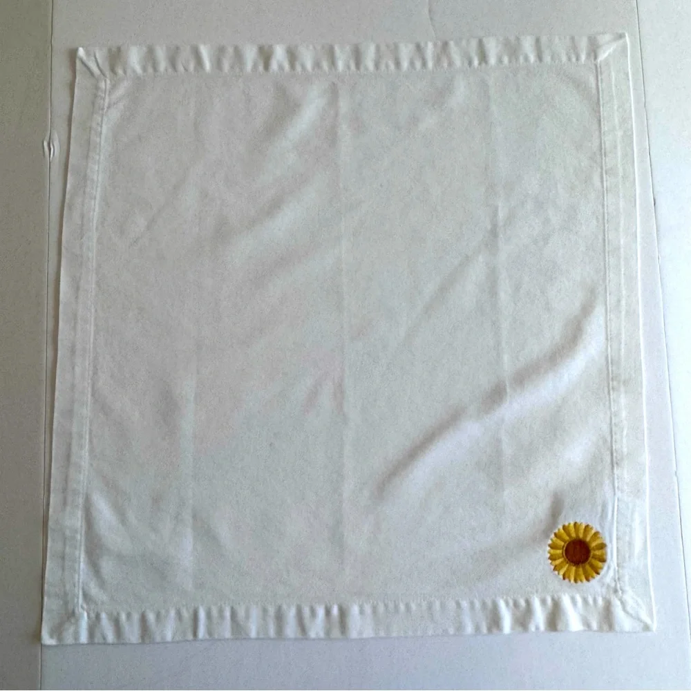 Williams Sonoma Vintage Sunflower Embroidered Cotton Napkins Set 2